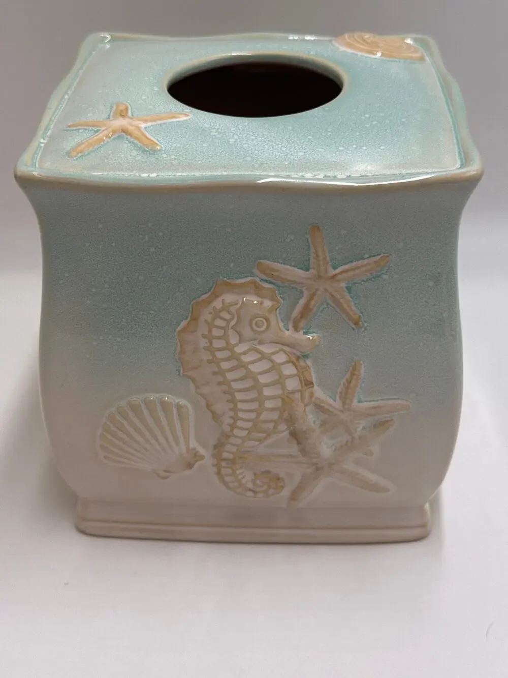 Coastal Ceramic Tissue Box Cover Seahorse Starfish Aqua Beach Bathroom Decor